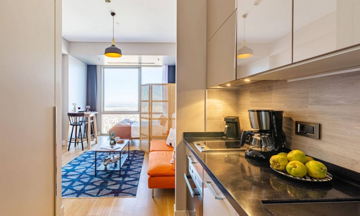 Atasehir Apartment | Studio Flat with Panoramic City View in Atasehir