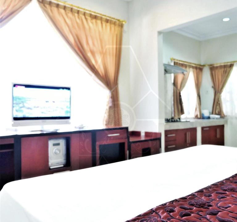 Cipanas Bed & Breakfast | Studio Room @ Wisma Halim Villas & Conference