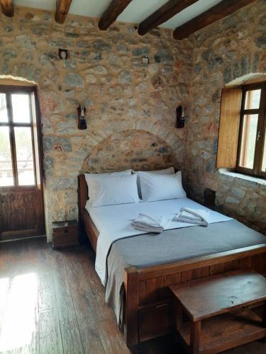 East Mani Apartment | Studio Tsiliviani