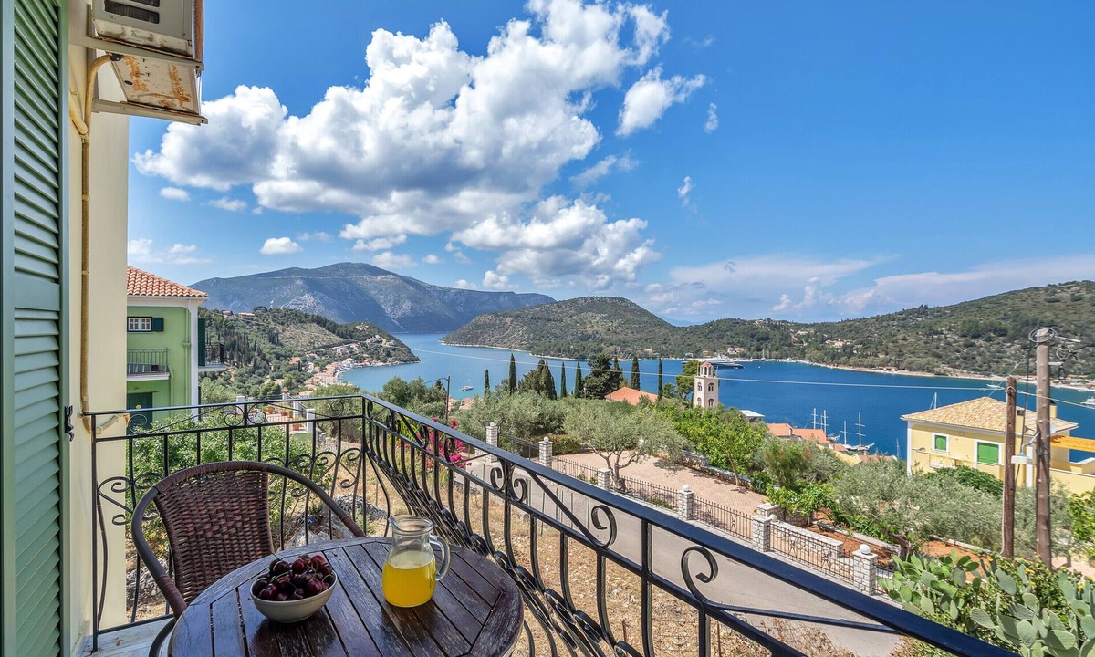 Vathy Apartment | Studio 'Veronis 8' with Sea View, Shared Pool & Wi-Fi