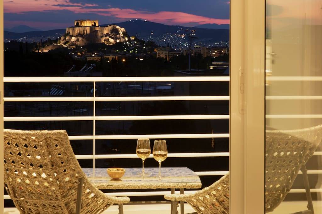 Pangrati Apartment | Stunning Acropolis view apartment
