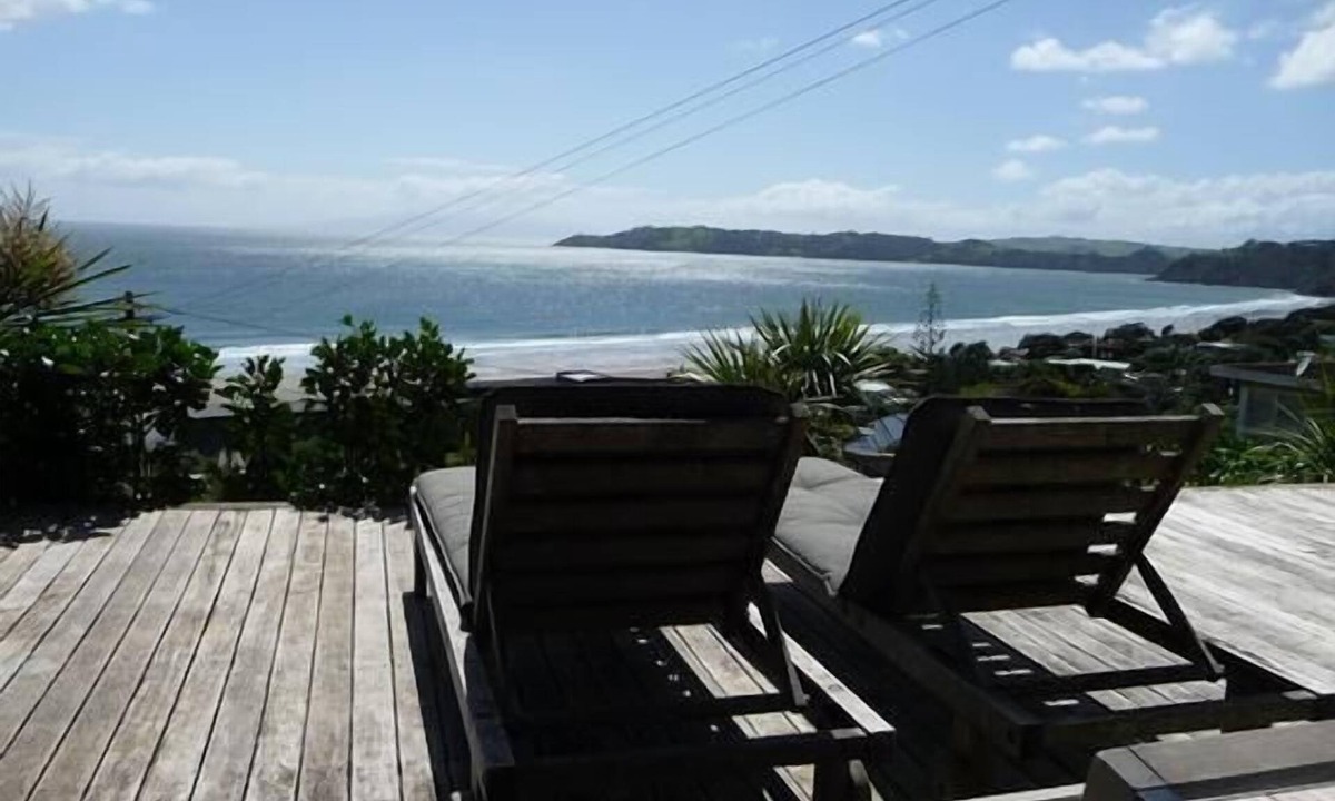 Onetangi House | Stunning Onetangi Waiheke Beach House