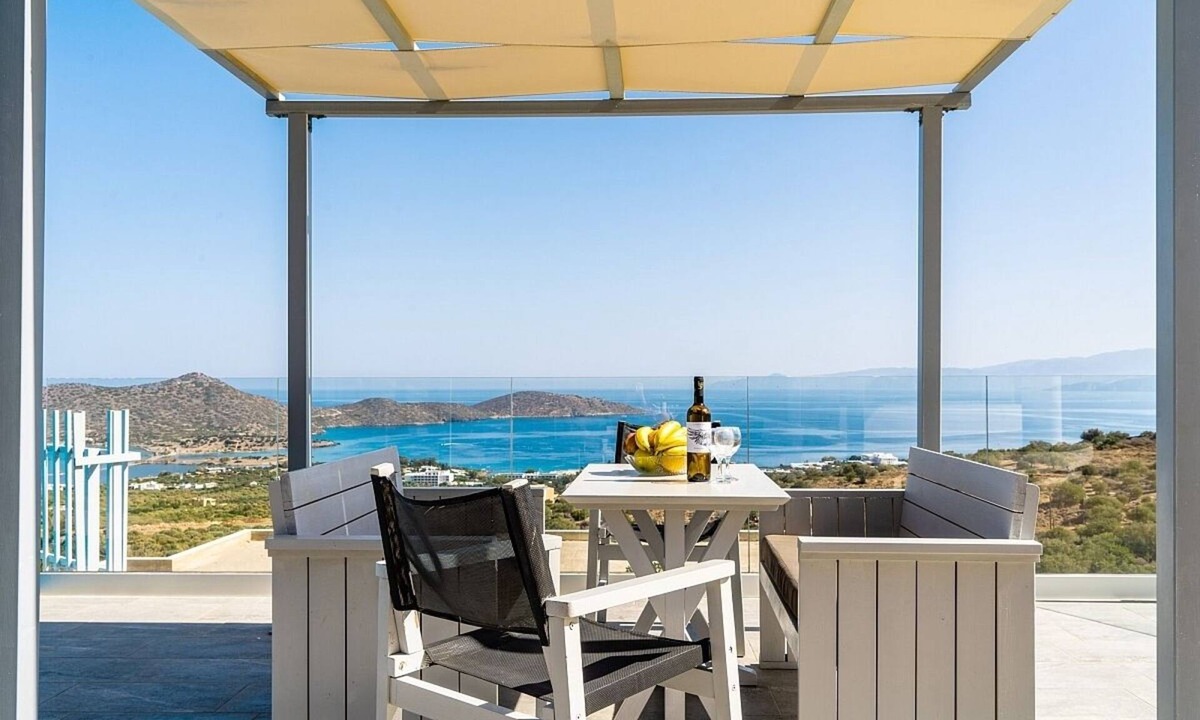 Agios Nikolaos Villa | Stylish Sea View Villa, A/C, Private Pool, Panoramic Vistas - Just 4 mins drive from Elounda!