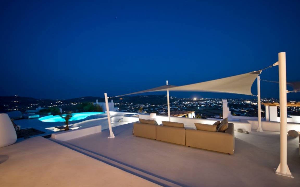 Tourlos Villa | Suite Ruby one bedroom suite with shared pool in Agia Sofia