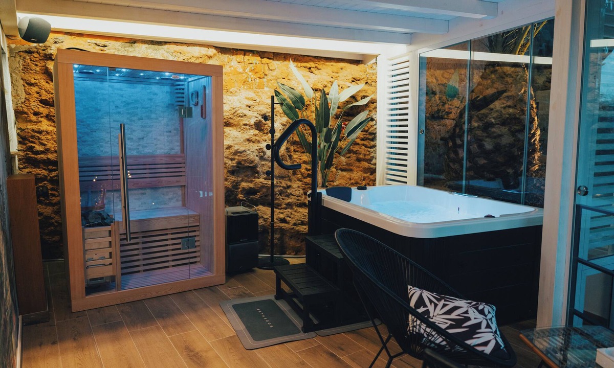 Porto Empedocle Villa | Suite with Pool View & SPA a stone's throw from the Temples
