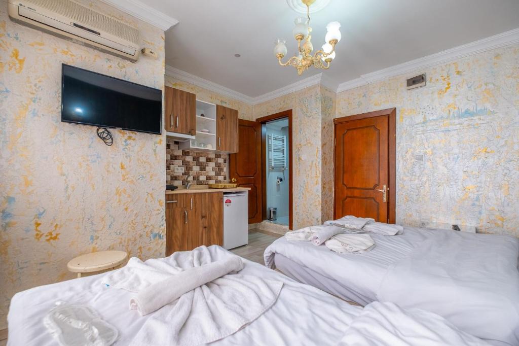 Emin Sinan Other | suites beyazıt