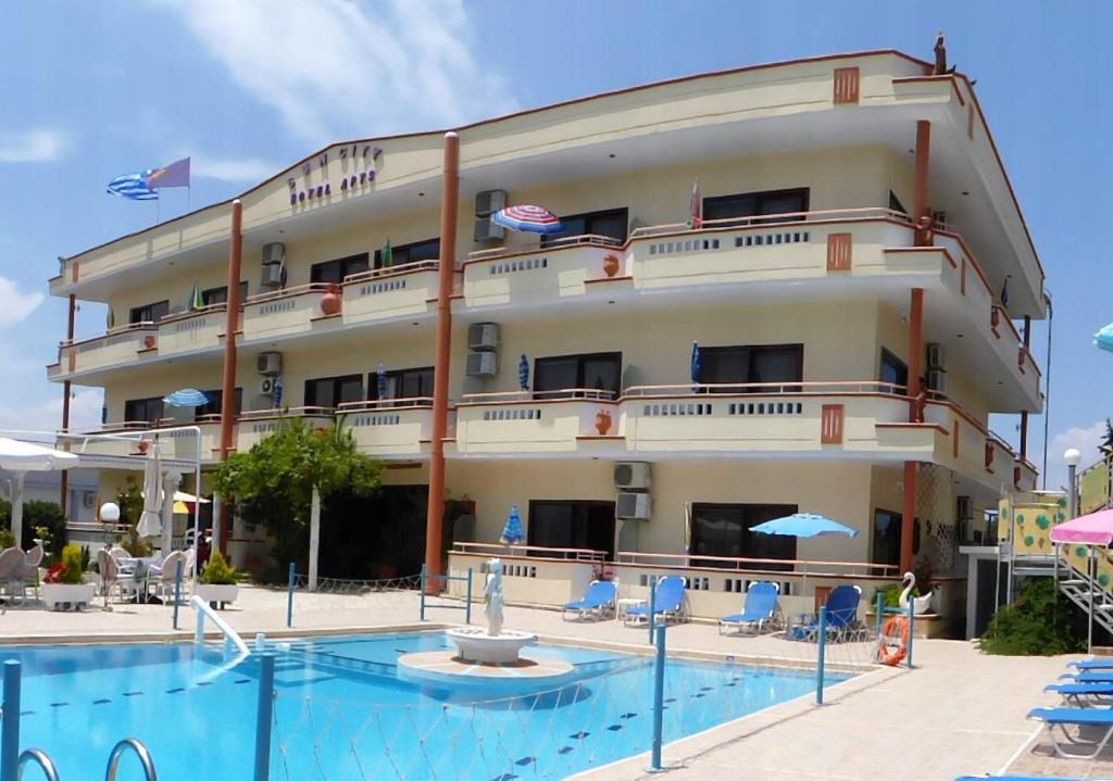 Daratsos Apartment | Sun City