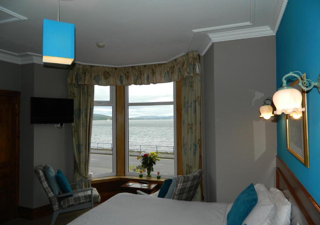 Rothesay Bed & Breakfast | Sunnyside House