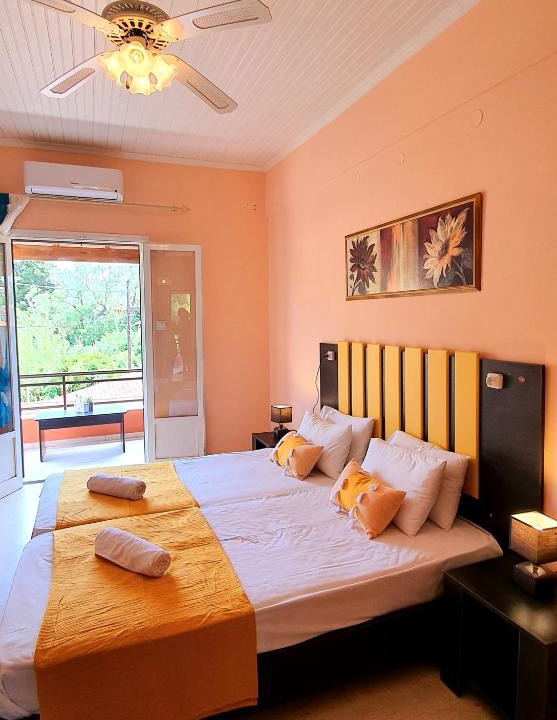 Agios Stefanos Avliotes Hotel | SUNSET Studios