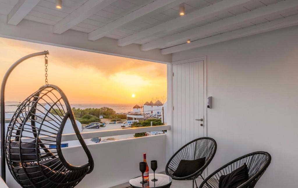 Mykonos Apartment | Sunset Windmills Suites