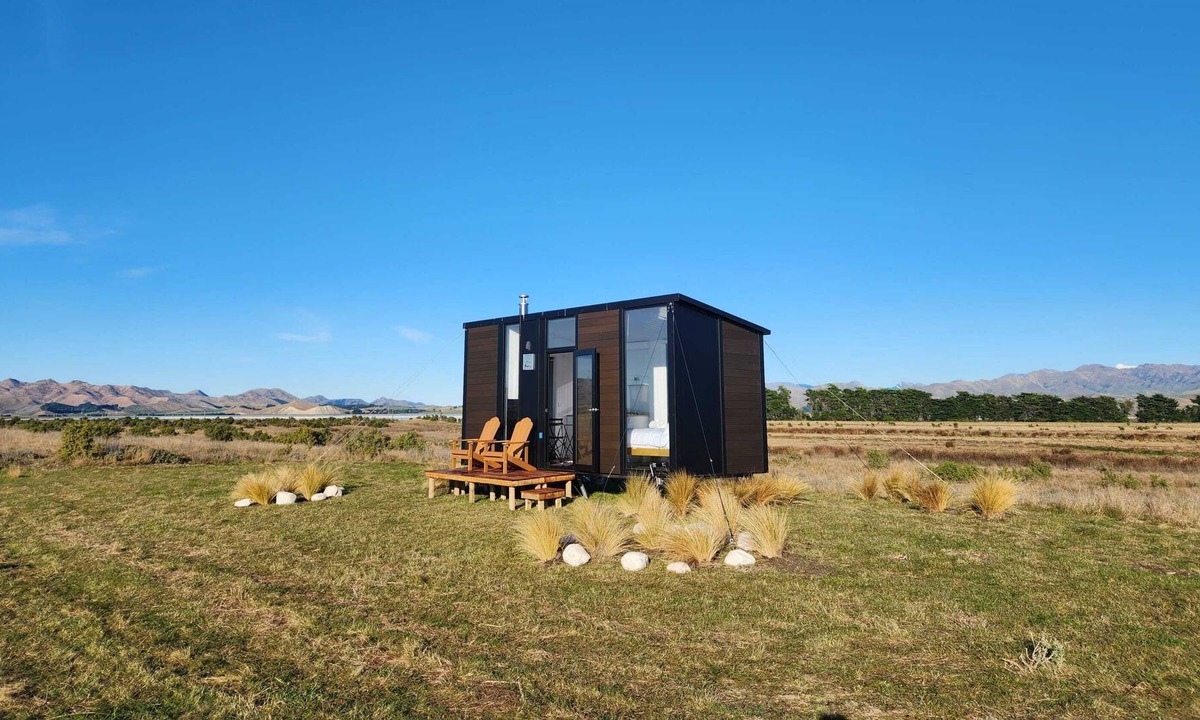 Ward House | Te Hau Summary: Welco