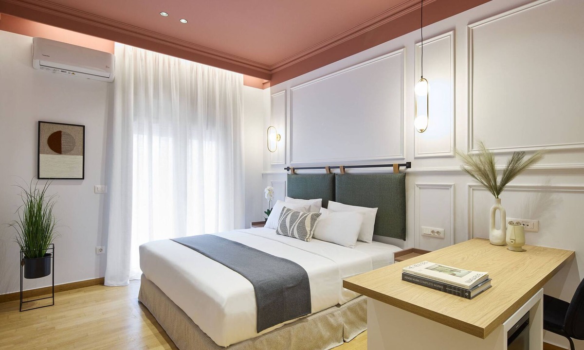 Neapoli Apartment | The Athenian Chic Apartment in Kolonaki