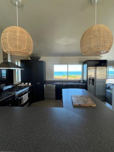 Kaikoura House | The big blue house
