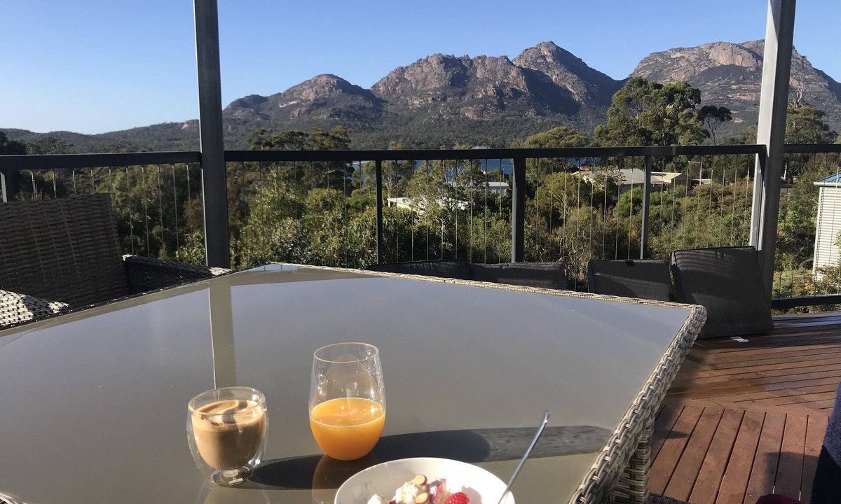 Coles Bay House | The Bolt Hole