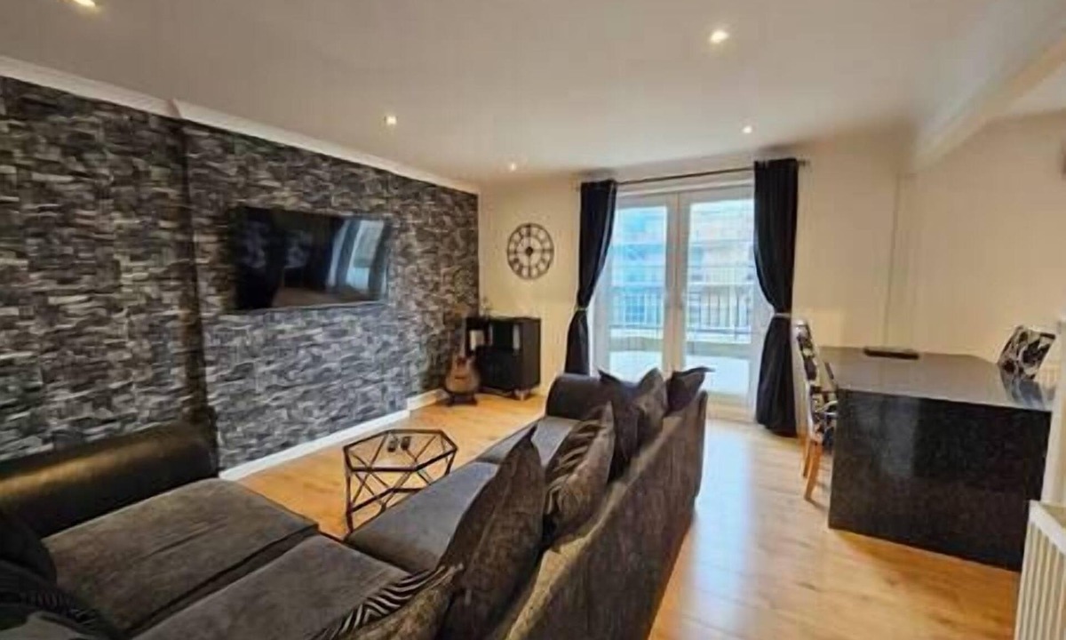 Leith Apartment | The Bonnington Abode