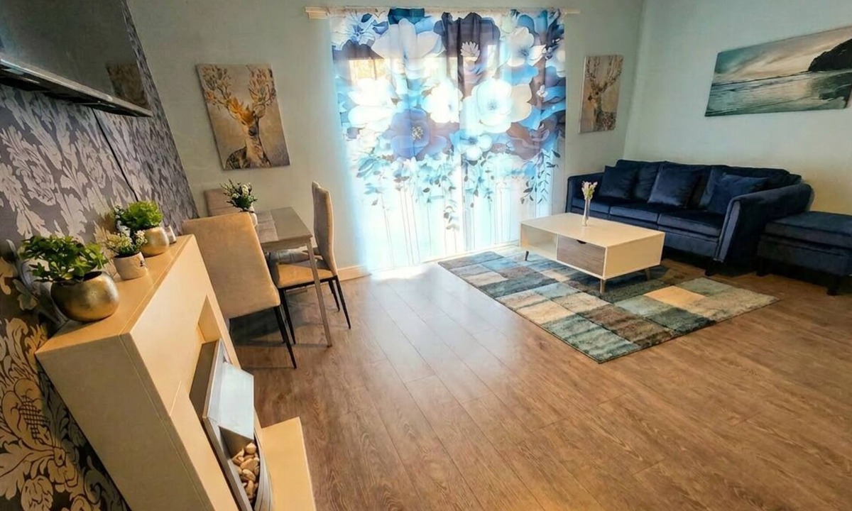 Tollcross House | The East End Gateway Minutes to City & Loch Lomond