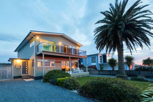 Kaikoura House | The Lookout, Spacious, Stunning Views - KK12632