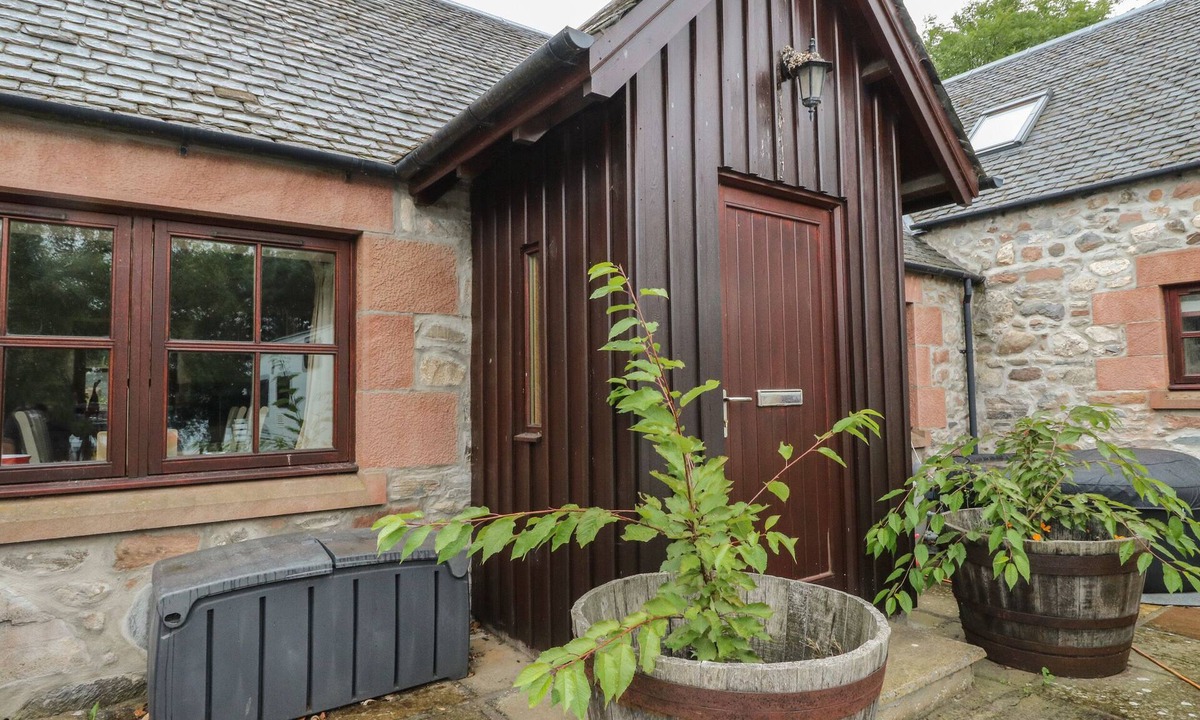 Avoch Cottage | The Milk House