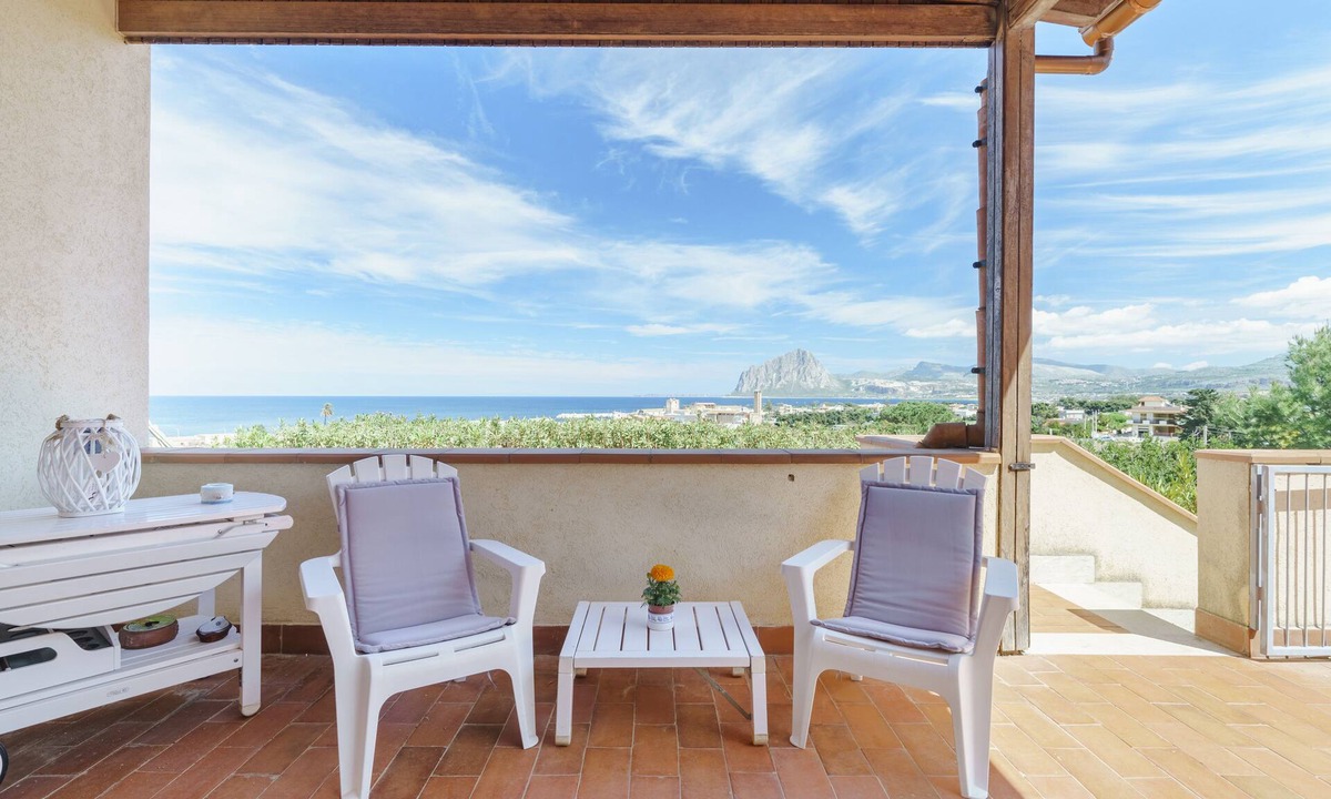 Tonnara di Bonagia Apartment | The Terrace on the sea
