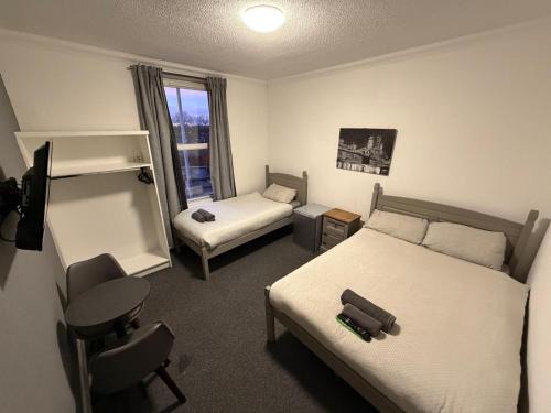 Cowdenbeath Apartment | The Woodside