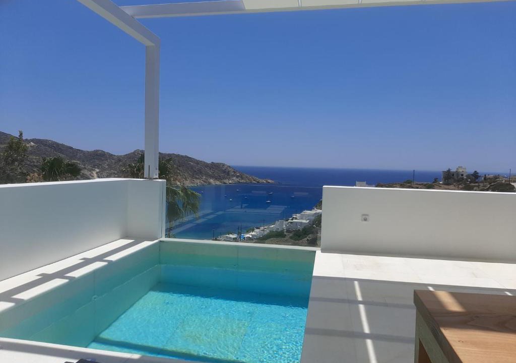 Ios Apartment | Theros Apartments 3