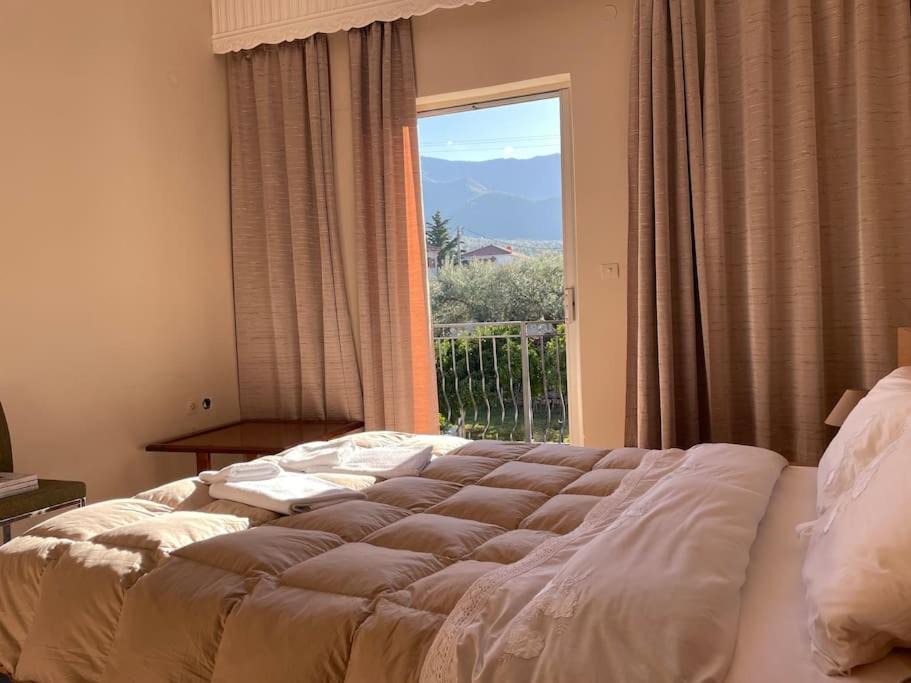 Poulithra Apartment | Tonia’s house