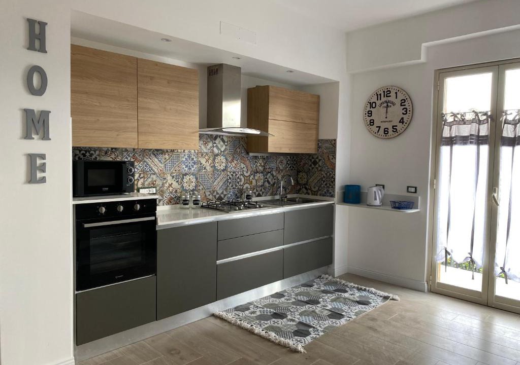 Torre di Faro Apartment | Tra mare e lago