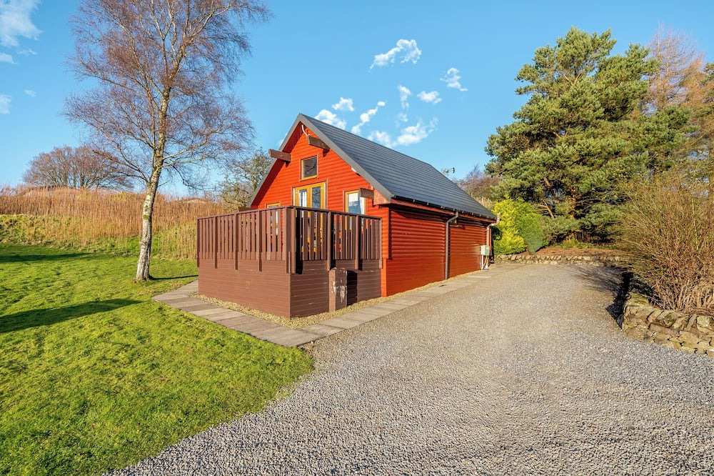 Dumfries Ski Chalet | Traditional country style A-frame lodge.