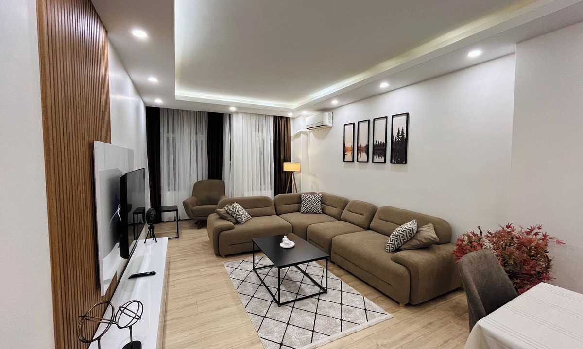 Cihangir Apartment | Two-Bedroom Apartment in Taksim - No: 6