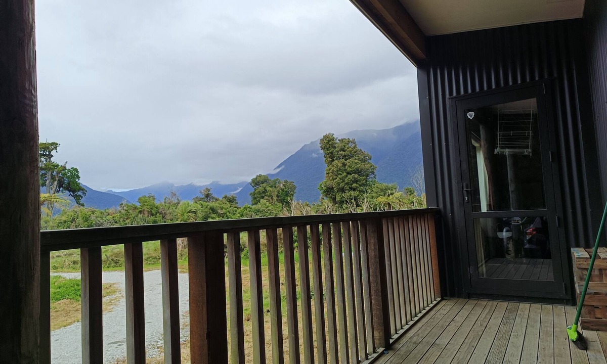 Haast Cabin | Valley Views Haast