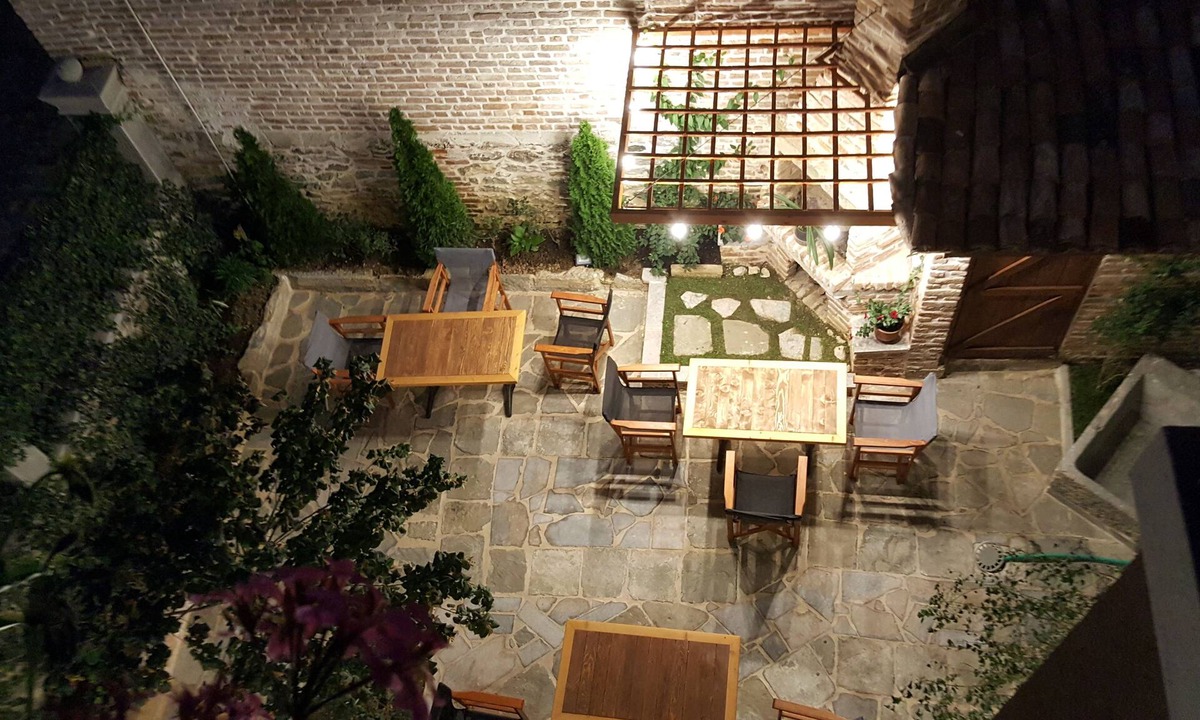 Korce Hotel | Vila Trebicka