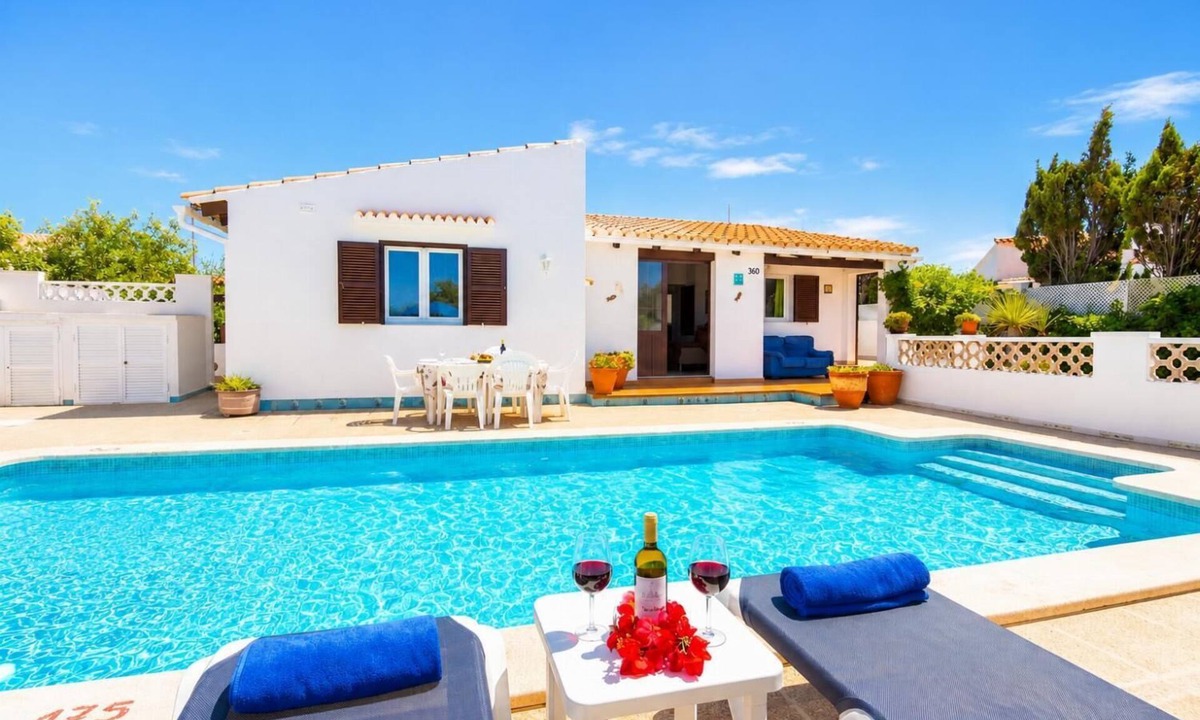 Alayor Villa | Villa Ca Nostra - Three Bedroom Villa, Sleeps 6