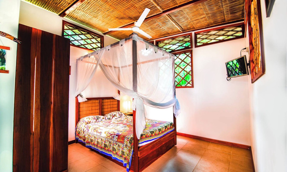 Chiguata Villa | Villa #6 - 2 Bedroom With Small Private Garden
