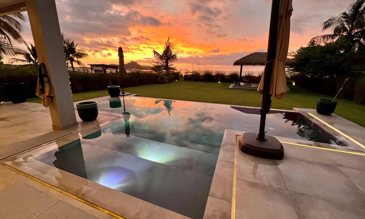 Potrero Villa | Villa Cristie | 7-Bedroom, 8 Bath Beachfront Villa in Playa Potrero, Costa Rica