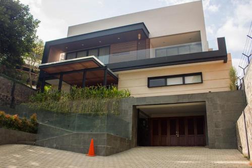 Ciburial Villa | Villa Dago Pakar Bandung
