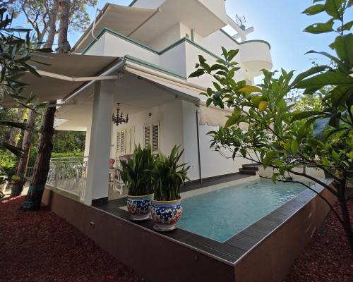 Golem Villa | Villa Dyrrahu with Pool & Sea Access