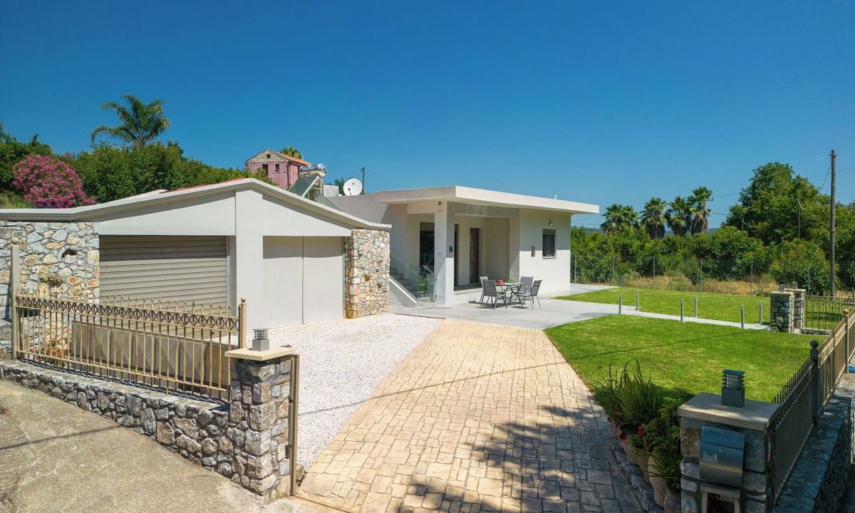 Koulkouthiana Villa | Villa Emily