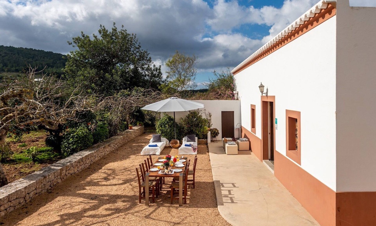 Sant Antoni de Portmany Villa | Villa Can Cova Camp