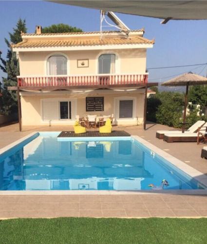 Eretria Apartment | Villa Evenik