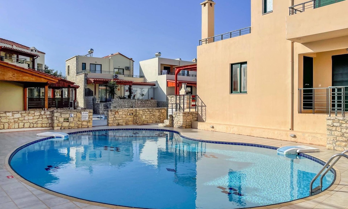 Asprouliani Villa | Villa Evgenia︱A Plain Lodge w/Pool in the Village