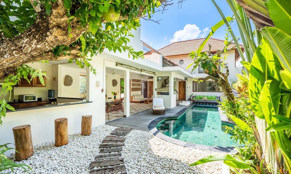 Drupadi Villa | Villa Ku Tama by Villa Finder
