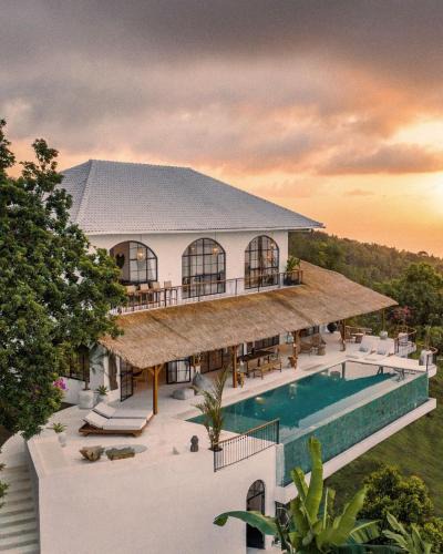 Banjar Villa | Villa Moonlight Lovina