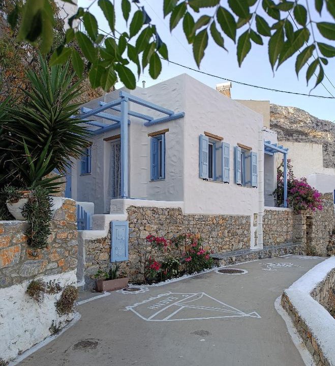 Aegiali Villa | Villa Nina, dreamy little cycladic home in Amorgos