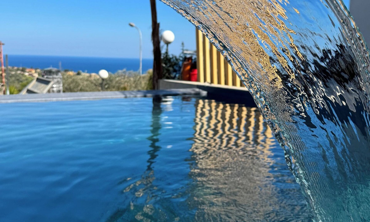 Trabia Villa | Villa Ortensia infinity pool sea view