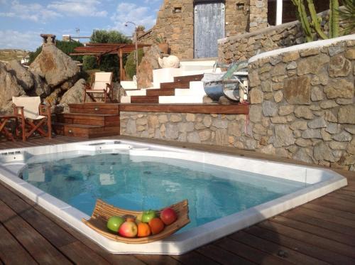 Panormos Villa | Villa Princess 5 4Bed with Small Tub Panormos Beach