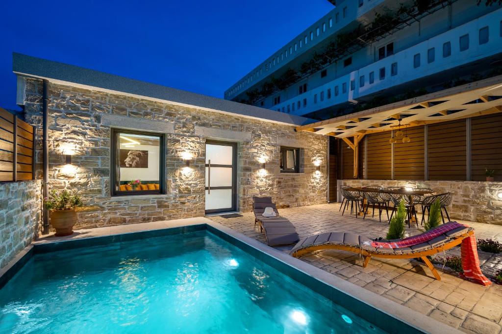 Kalamaki Villa | Villa Privilege Kalamaki