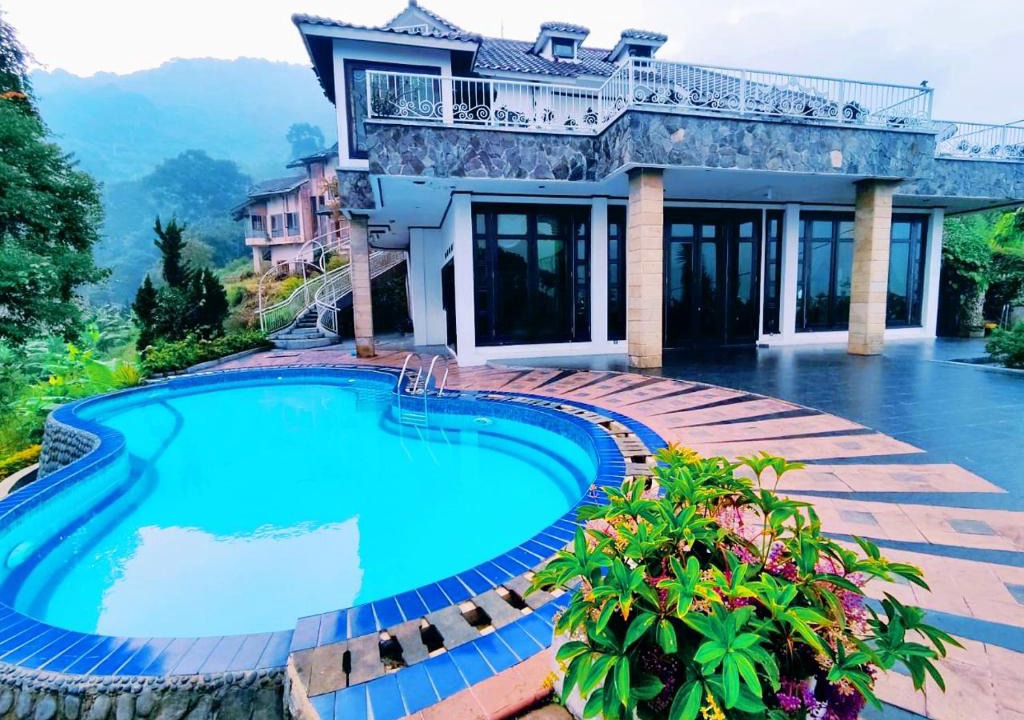 Cipanas Villa | Villa Puncak