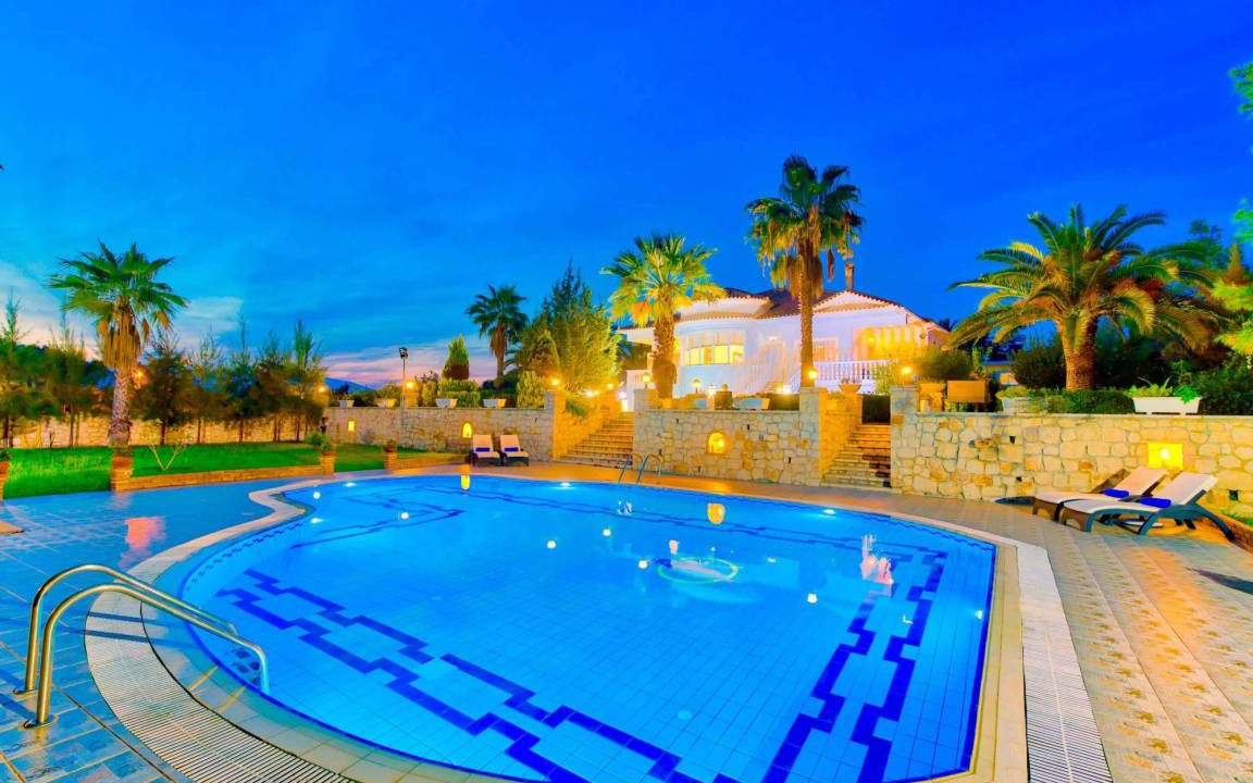 Kalpaki Villa | Villa Silia in Ampelokipi