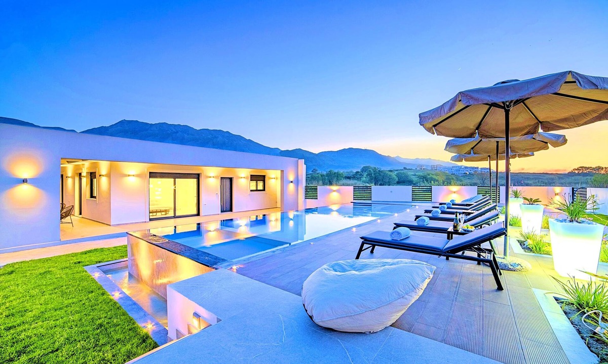 Kavros Villa | Villa Solaris with Heated Pool & Jacuzzi
