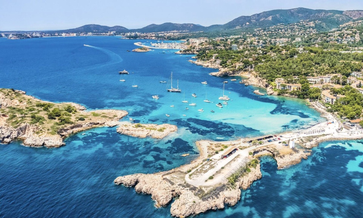 Illetas Villa | Villa Spa Bendinat. Luxury Villa. Heated pool. Panoramic views to the Sea. Golf